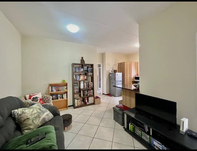 2 BEDROOM PROPERTY TO RENT IN BRENTWOOD